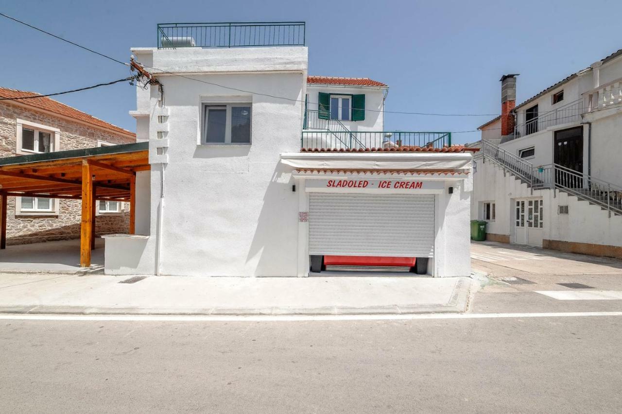 Apartments Nada Tribalj Екстериор снимка